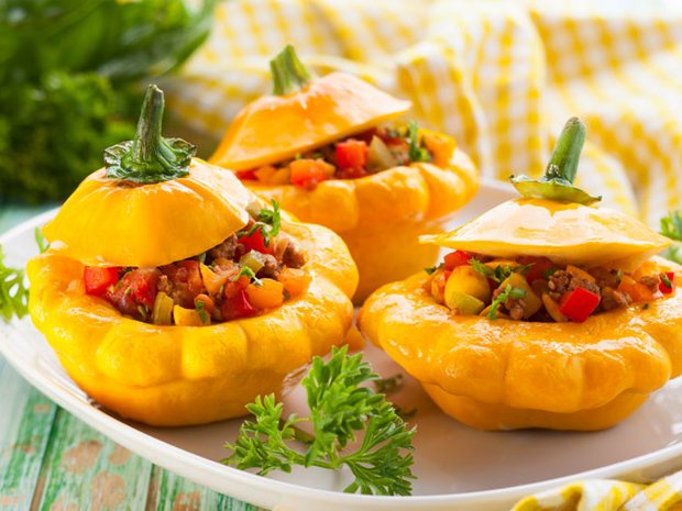 Stuffed pattypan squash