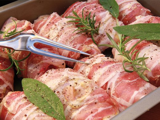 Chicken Saltimbocca with polenta slices and tarragon vegetables